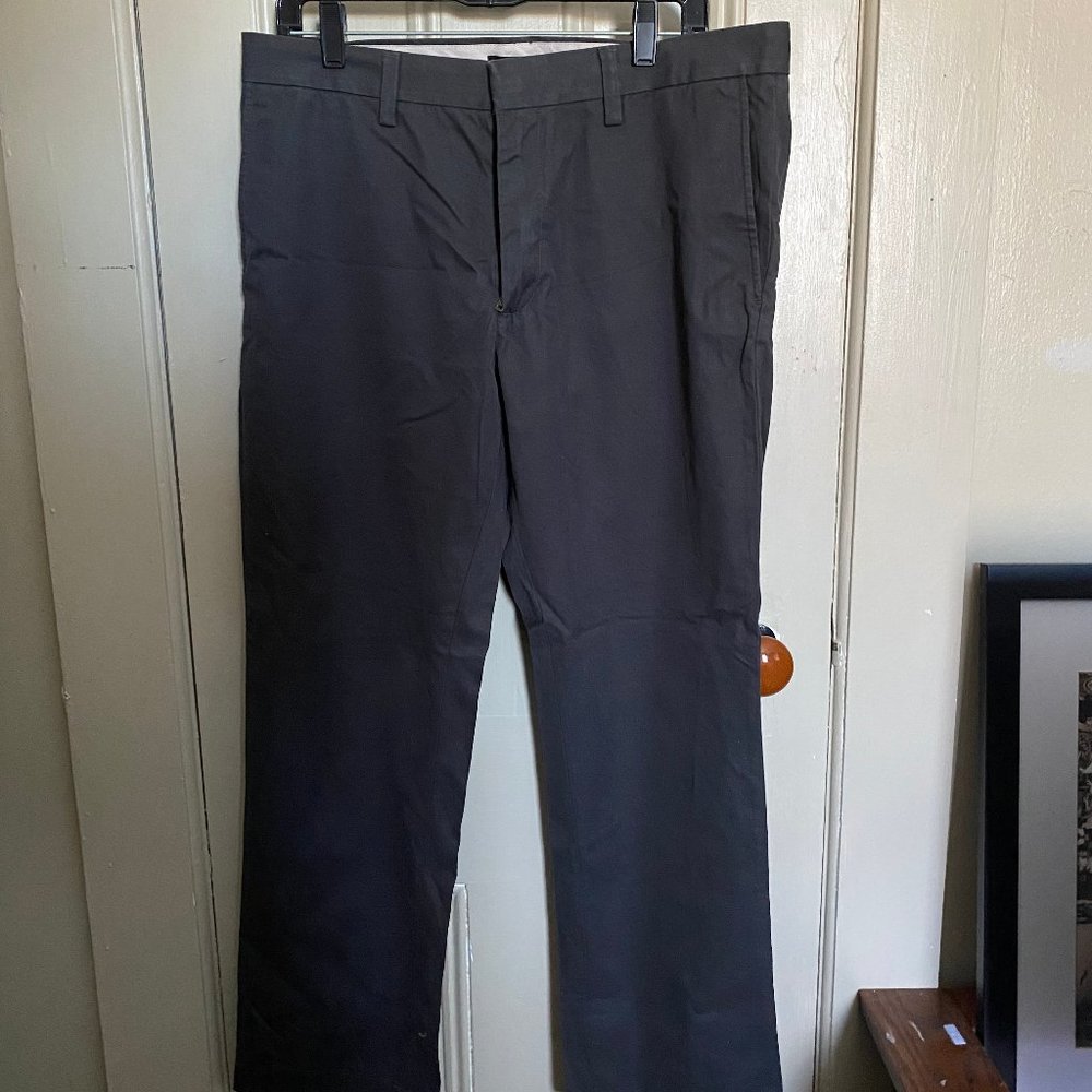 Banana Republic Emerson Chino